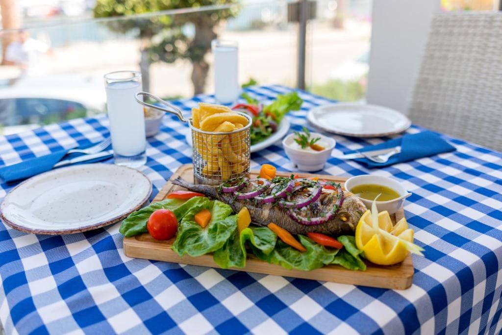 Hotel Golden Coast Beach - 20