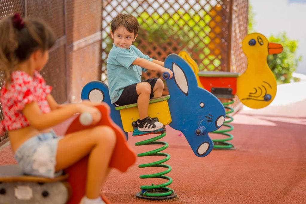 Hotel Golden Coast Beach - 42