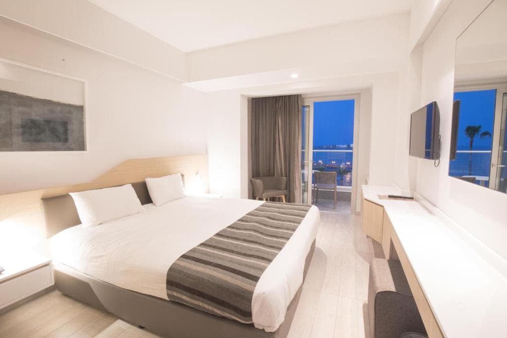 Evalena Beach Hotel - 12