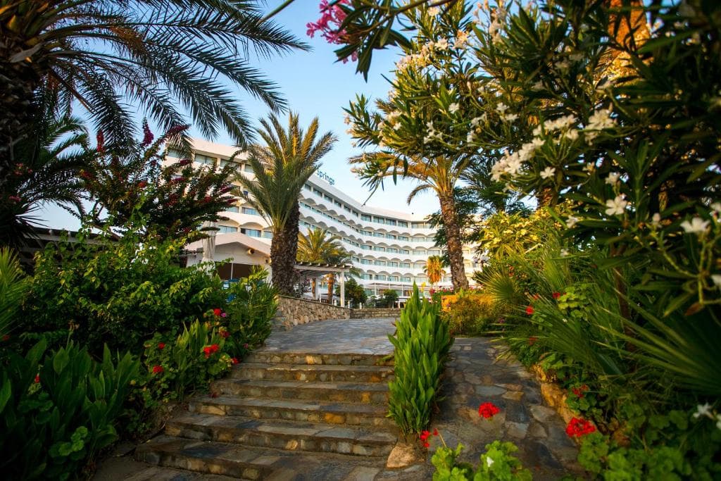 Hotel Crystal Springs Beach - 5