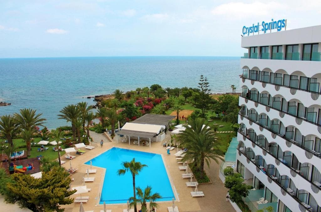 Hotel Crystal Springs Beach - 18