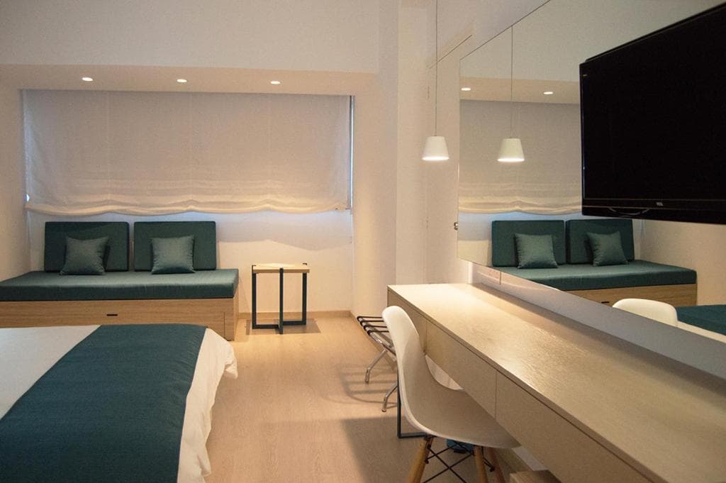 Hotel Crystal Springs Beach - 35