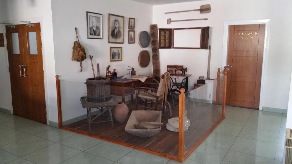 M. Moniatis Hotel - 16