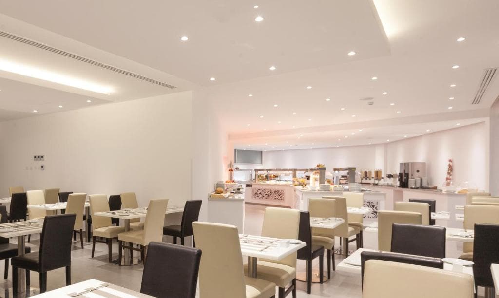 Gaia Sun N Blue Hotel - 16