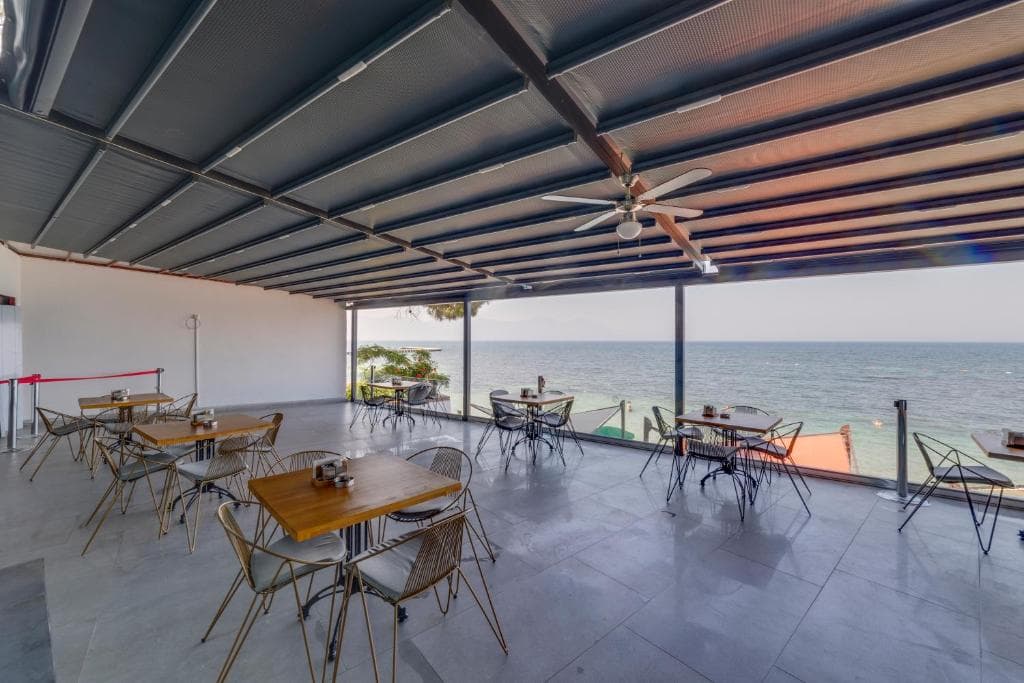 Signature Blue Resort - 7