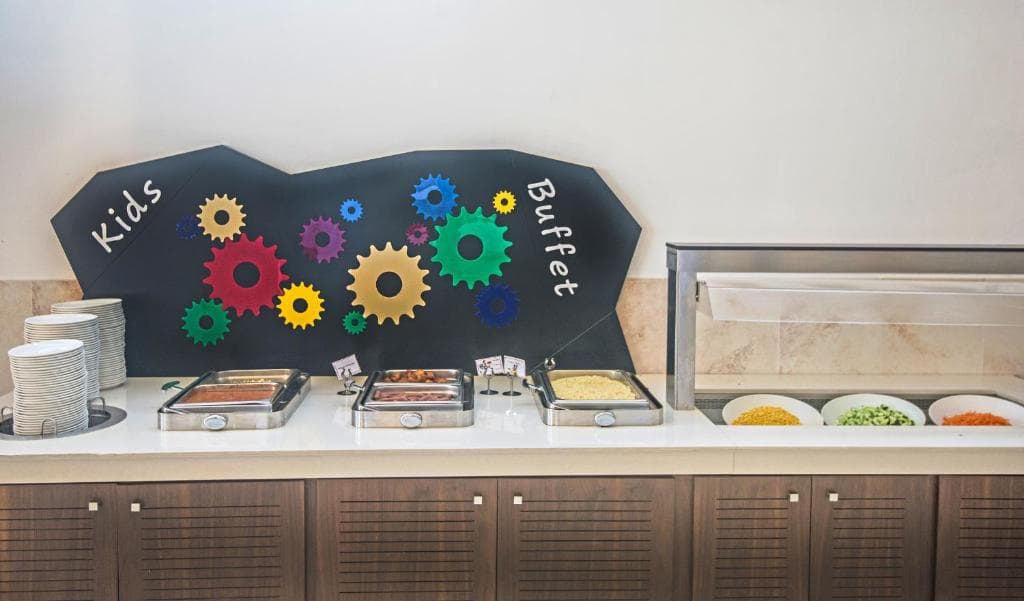 Hotel Adams Beach - 26