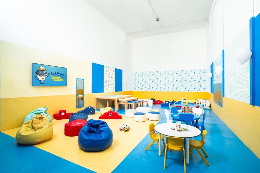 Hovima La Pinta Beachfront Family Hotel - 11