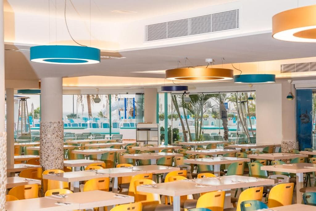 Hovima La Pinta Beachfront Family Hotel - 18