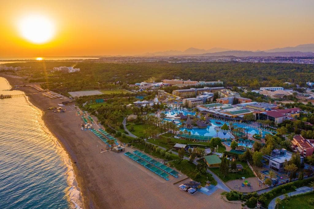 TT Hotels Pegasos World