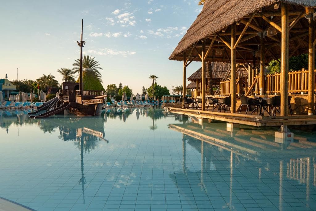 TT Hotels Pegasos World - 24