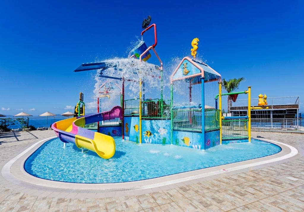 Sealight Resort Hotel - 16