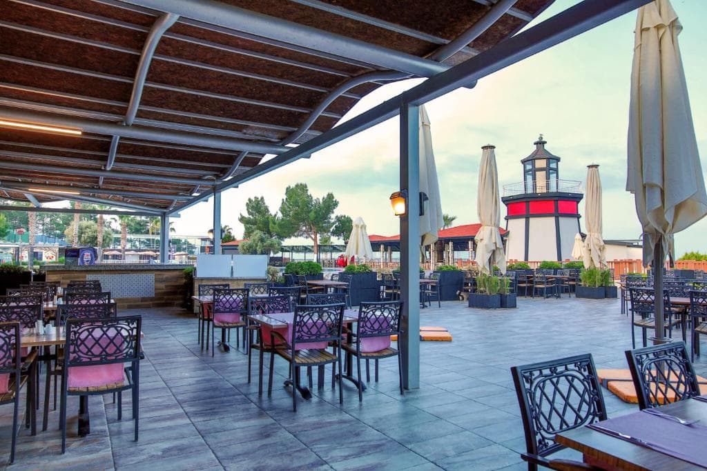 Sealight Resort Hotel - 27