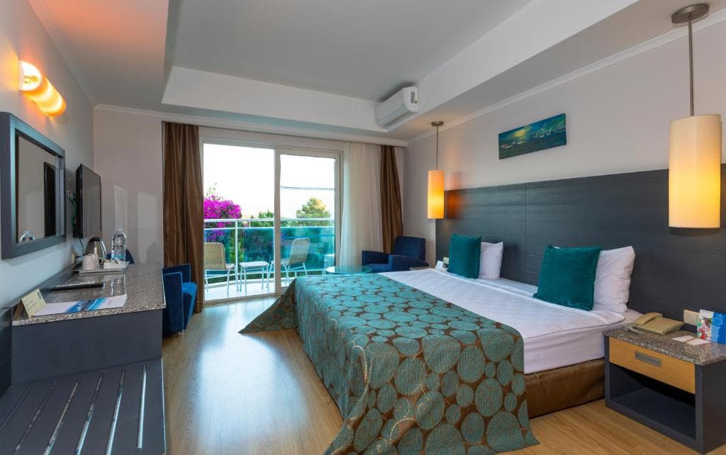 Sealight Resort Hotel - 29