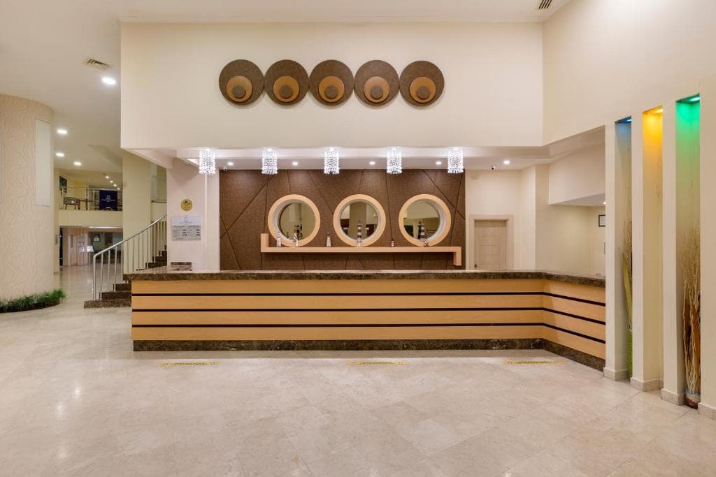 Sealight Resort Hotel - 42