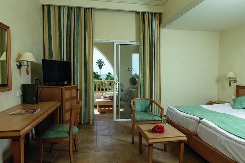 Hotel Delfino Beach - 6