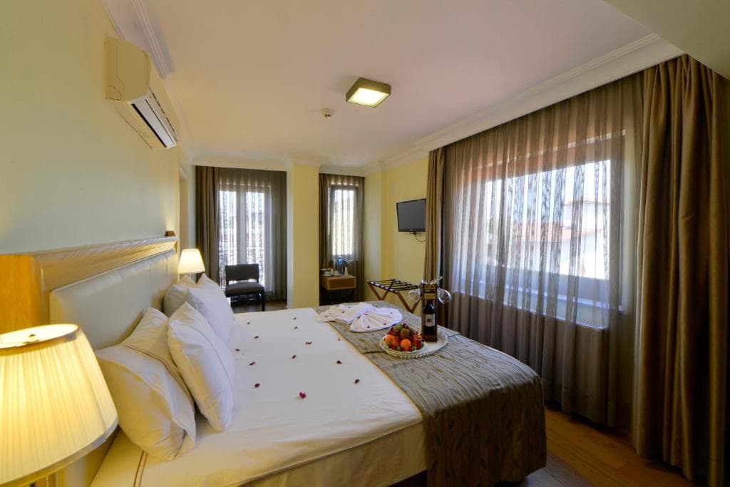 Agora Life Hotel - 24