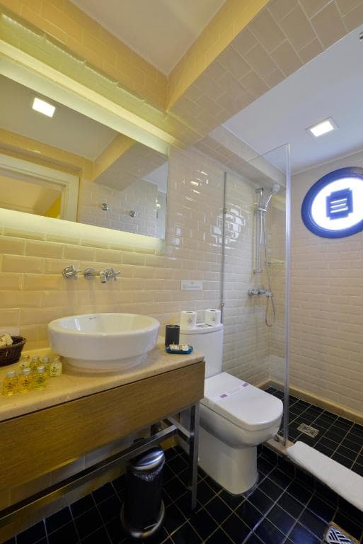Agora Life Hotel - 41