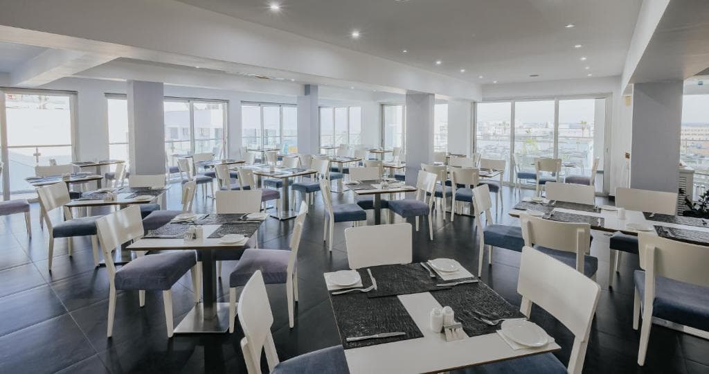 Hotel Tasia Maris Oasis - 31