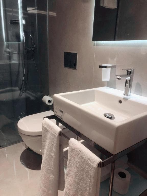 Lady Diana Hotel - 27