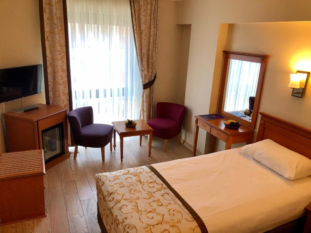 Prestige Hotel - 40