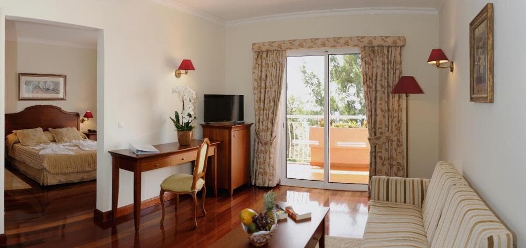 Hotel Ocean Gardens - 10