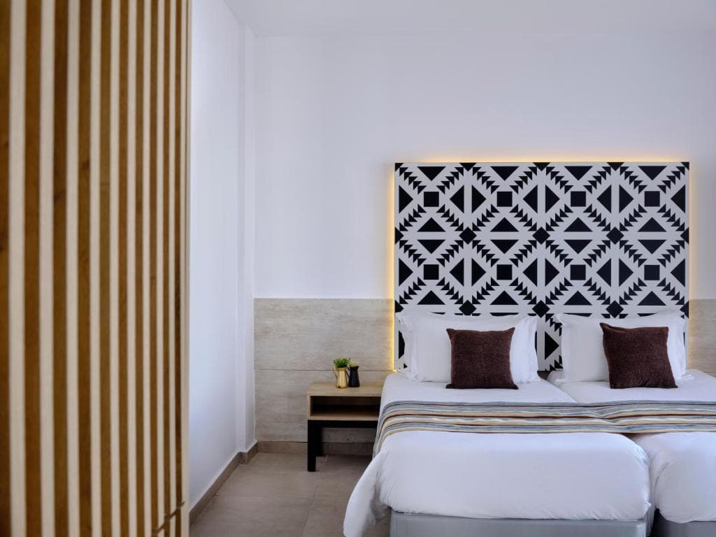 Atlantica Panthea Resort - 39