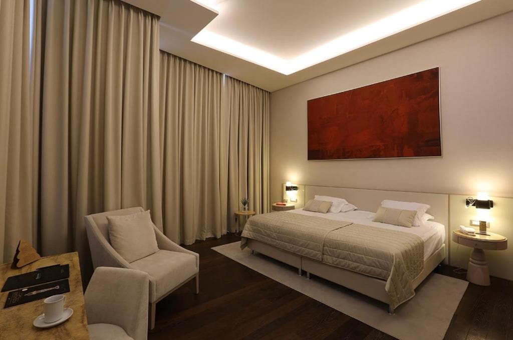 Hotel Charisma De Luxe - 12