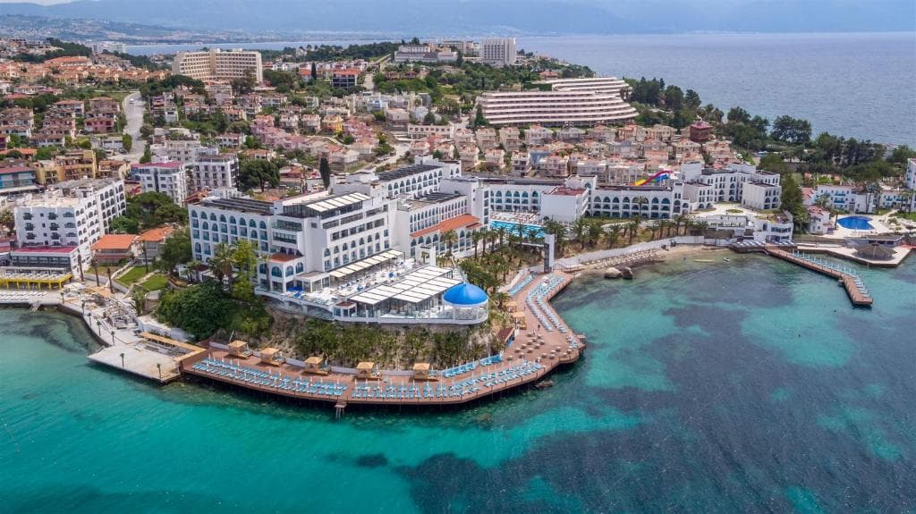 Charter Kusadasi - Infinity By Yelken Aquapark And Resorts Kusadasi