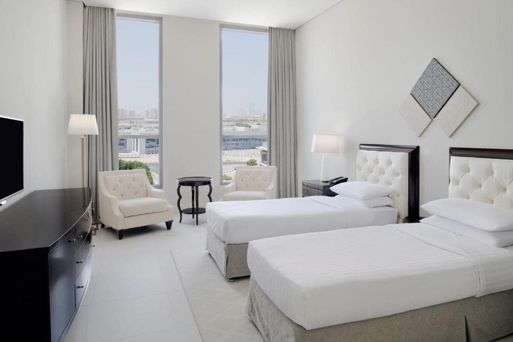 Delta Hotel by Marriott Dubai Investment Park - 38