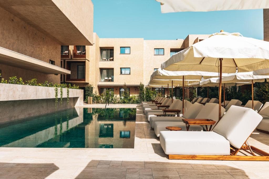 M Boutique Hotel - Designed for Adults - 4