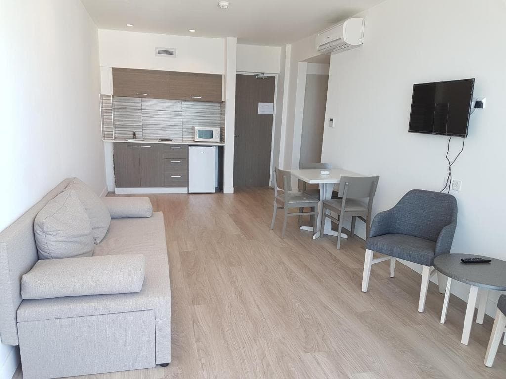 Melini Hotel Suites - 18