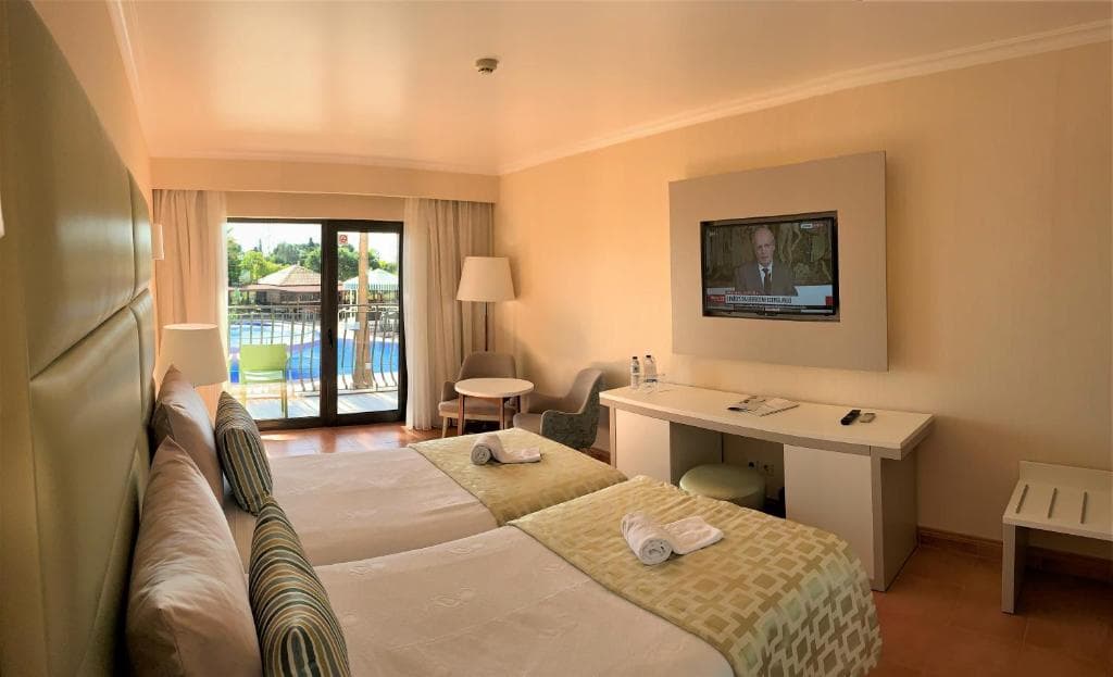 Hotel Baia Grande - 2