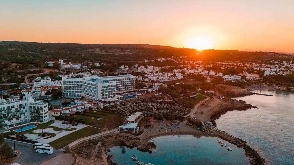 Hotel Cavo Maris Beach - 8