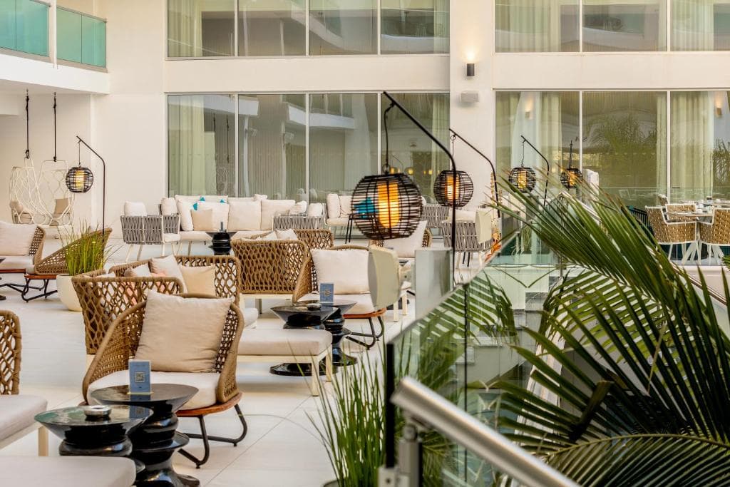 NissiBlu Beach Resort - 28