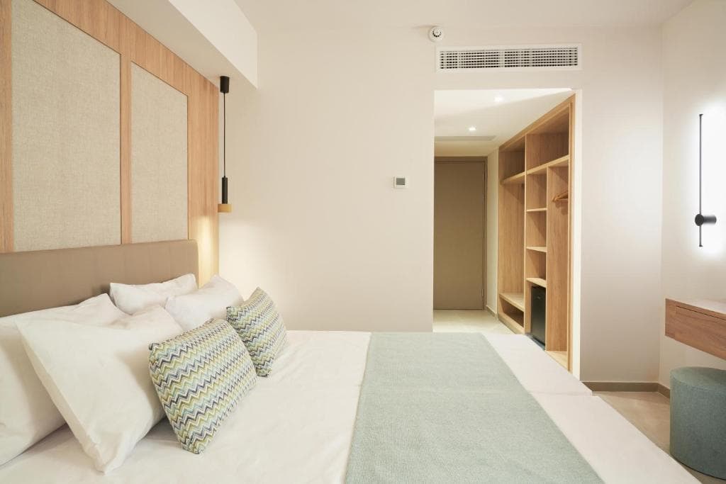 Maris Grand Waterpark Resort - 11