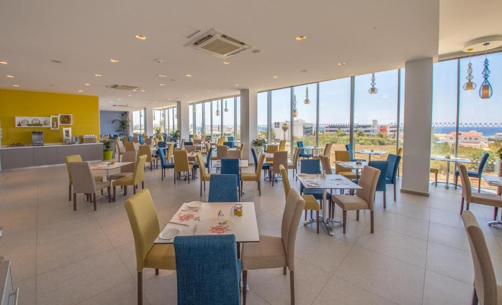 Hotel Nicholas Color - 30