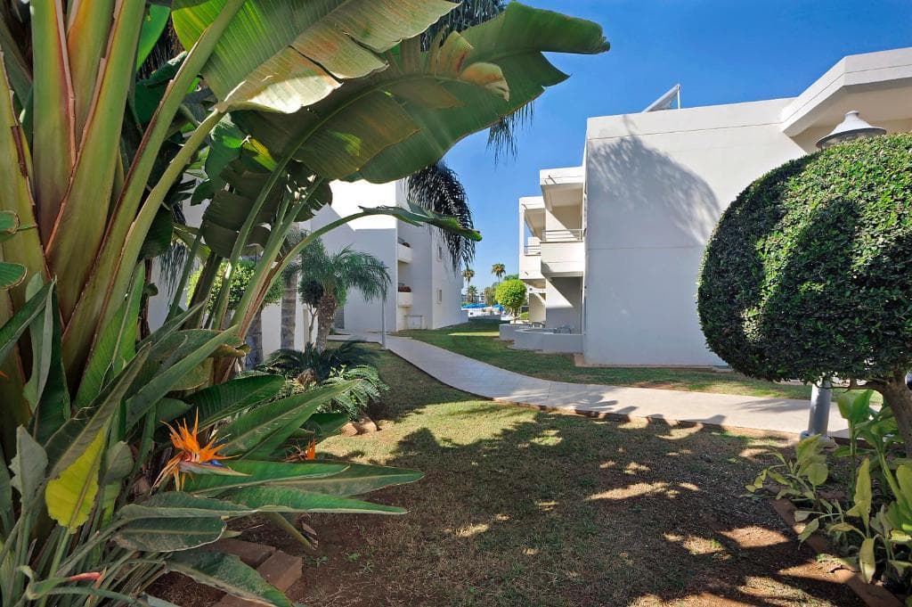 Hotel Euronapa Apartments - 30