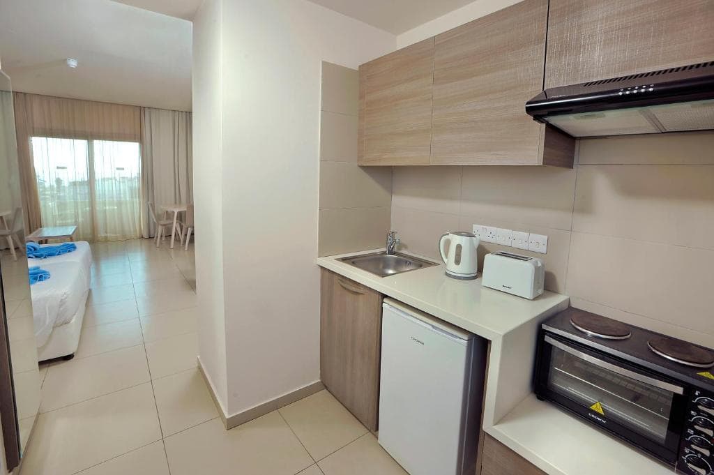 Hotel Euronapa Apartments - 39