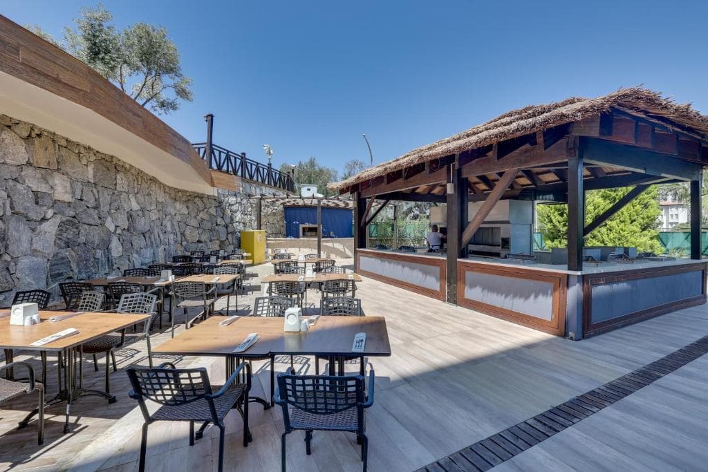 Hotel Ramada and Suites By Wyndham Kusadasi - 34