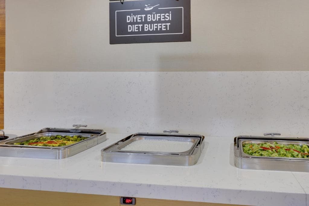 Hotel Ramada and Suites By Wyndham Kusadasi - 36