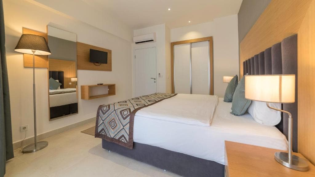 Ramada Resort Kusadasi & Golf - 9