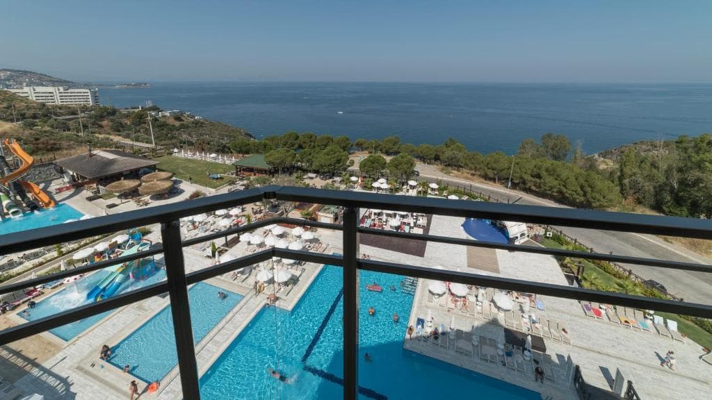 Ramada Resort Kusadasi & Golf - 37