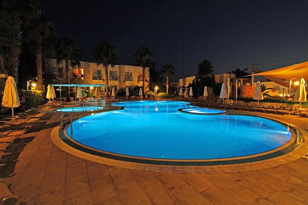 Mandarin Resort & Spa - 12