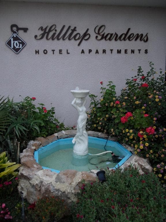 Hilltop Gardens Hotel Apartments - 10