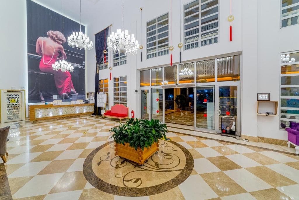 Justiniano Deluxe Resort - 8