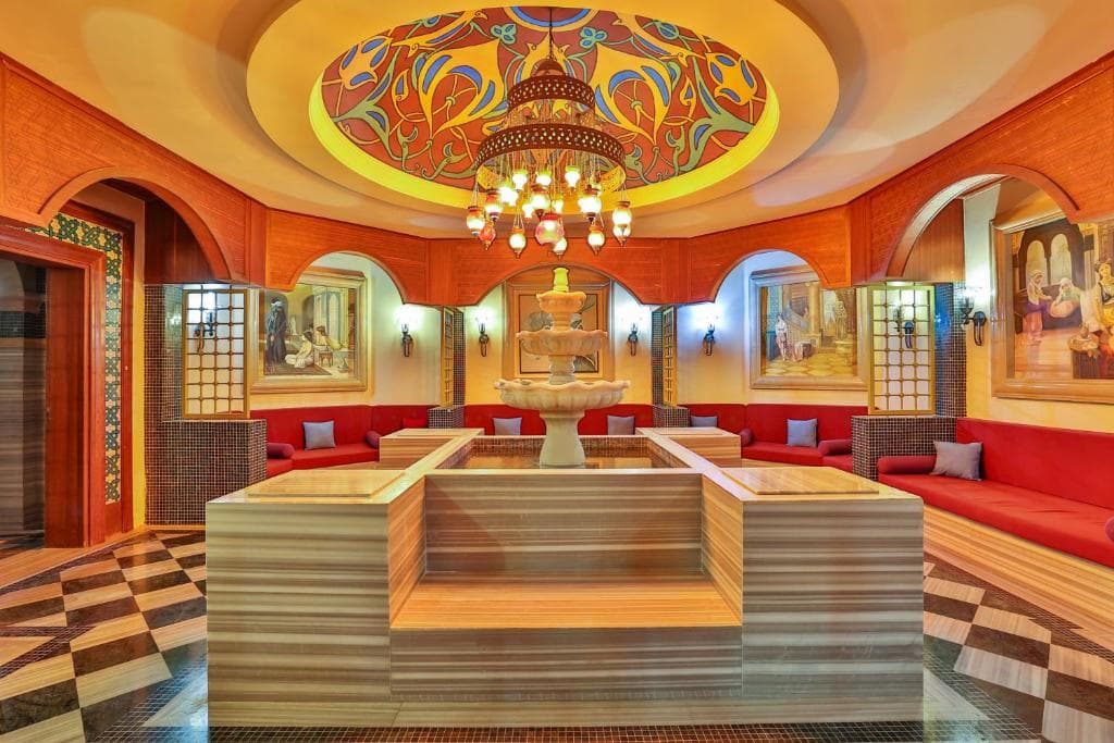 Crystal Family Resort and Spa - 13