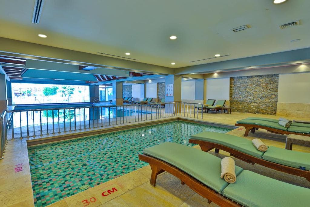 Crystal Family Resort and Spa - 18