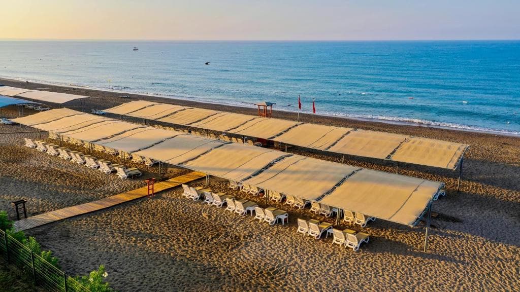 Crystal Boutique Beach Resort - 16