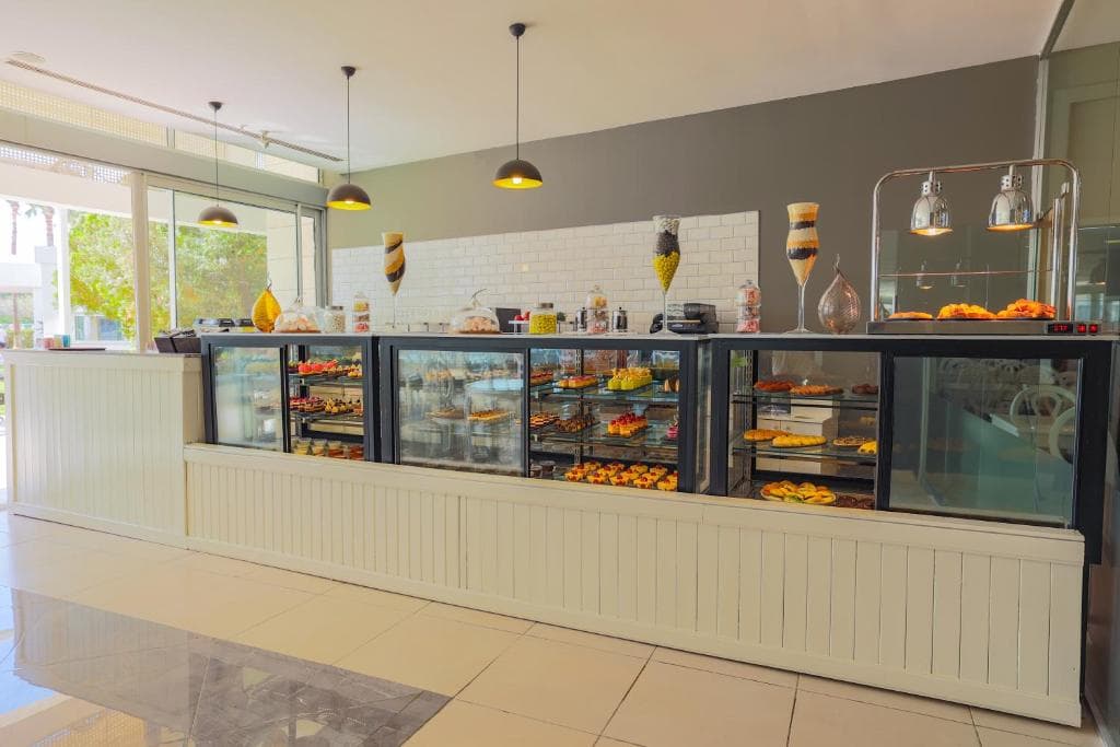 Crystal Boutique Beach Resort - 23