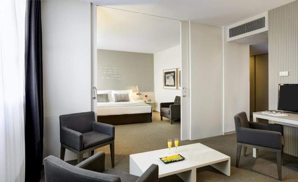 Hotel Sercotel Amister Art Barcelona - 25